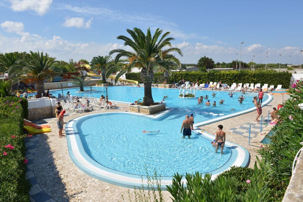 Camping Villaggio Pineta Al Mare Specchiolla Zewnętrze zdjęcie