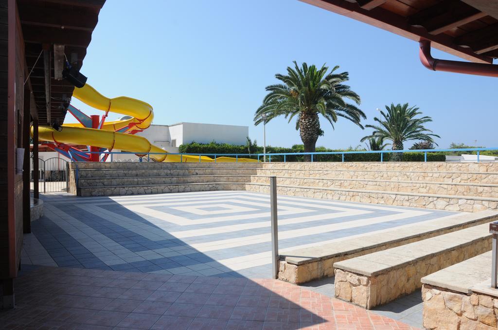Camping Villaggio Pineta Al Mare Specchiolla Zewnętrze zdjęcie